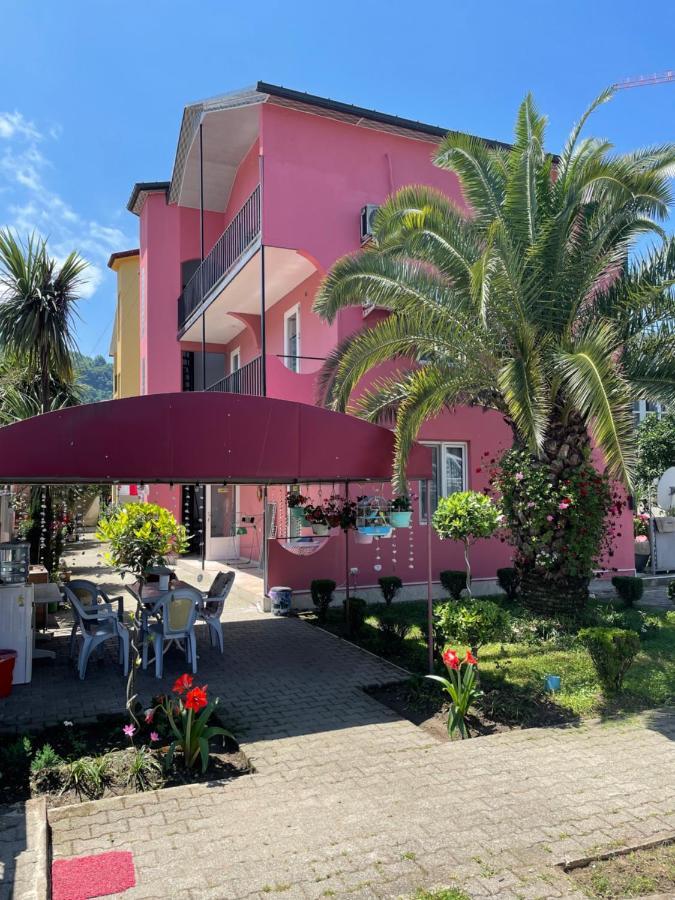 Twins Hotel Gonio Exterior photo