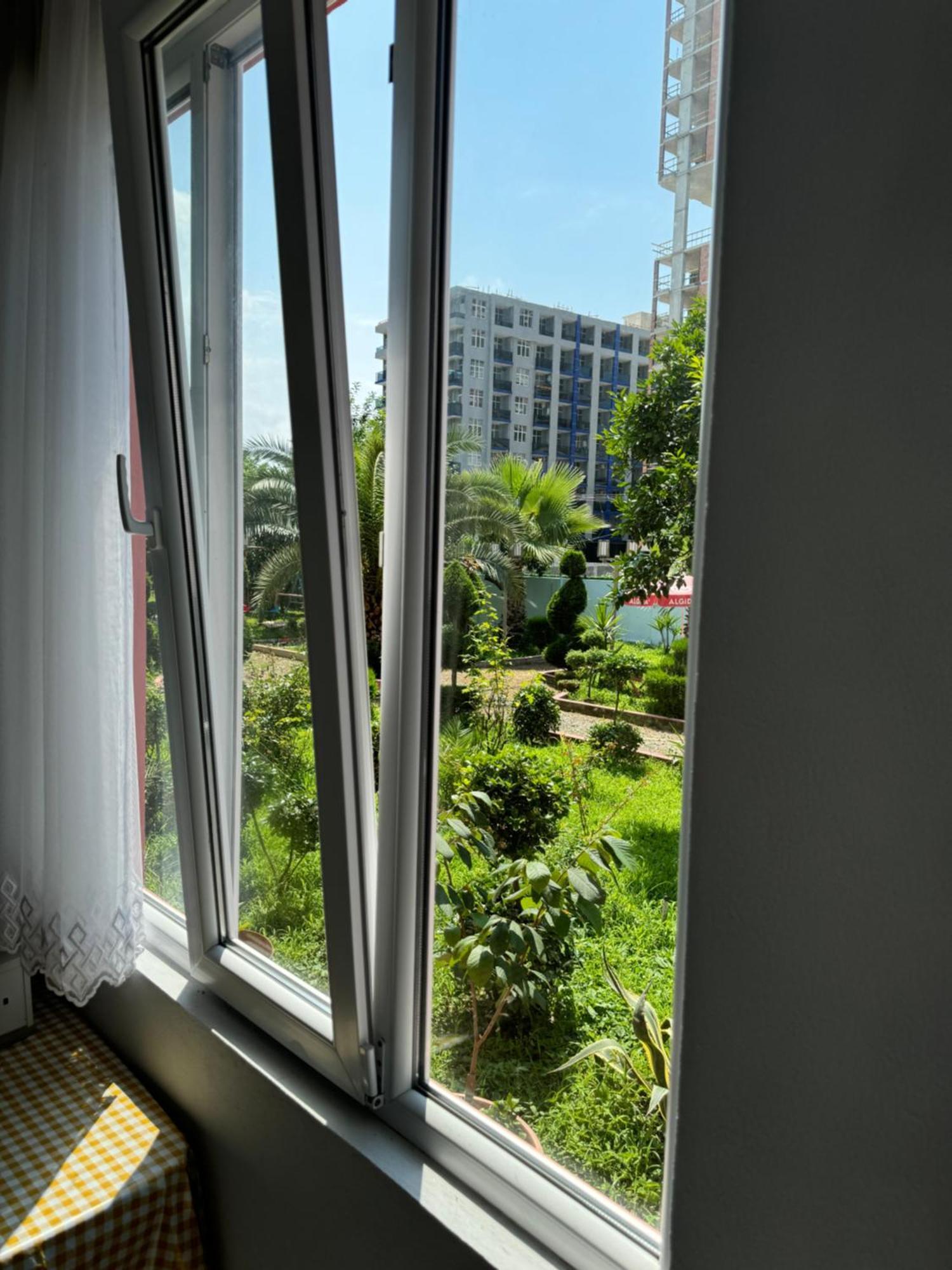 Twins Hotel Gonio Exterior photo